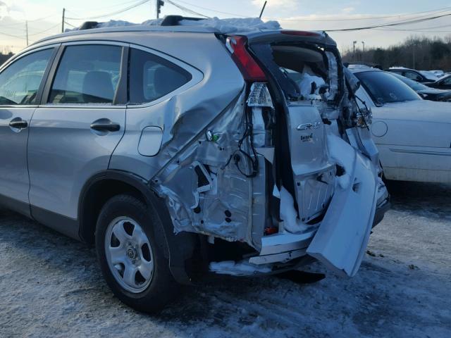 5J6RM4H3XFL079597 - 2015 HONDA CR-V LX SILVER photo 9