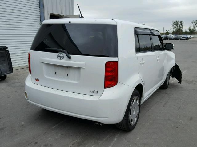 JTLKE50E091082424 - 2009 TOYOTA SCION XB WHITE photo 4