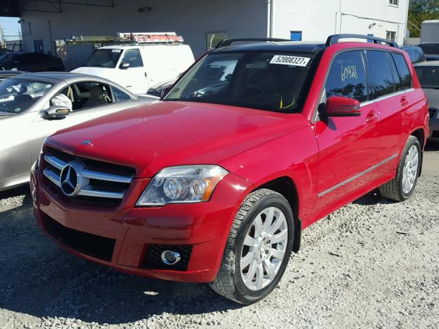 WDCGG5GB1CF740229 - 2012 MERCEDES-BENZ GLK 350 RED photo 2