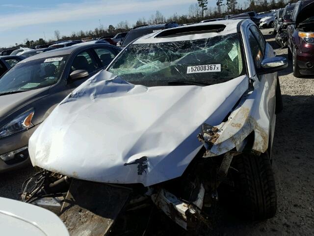 1FAHP2F98DG177110 - 2013 FORD TAURUS LIM WHITE photo 9