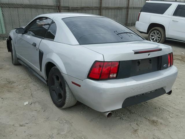1FAFP40462F126546 - 2002 FORD MUSTANG SILVER photo 3