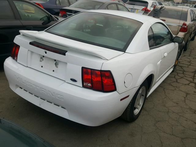 1FAFP4048XF222976 - 1999 FORD MUSTANG WHITE photo 4