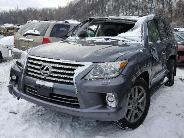 JTJHY7AX7F4181614 - 2015 LEXUS LX 570 GRAY photo 2