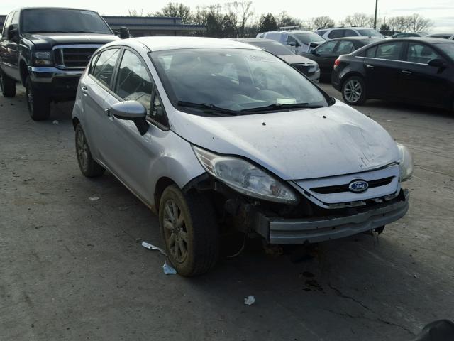 3FADP4EJ2BM130180 - 2011 FORD FIESTA SE SILVER photo 1