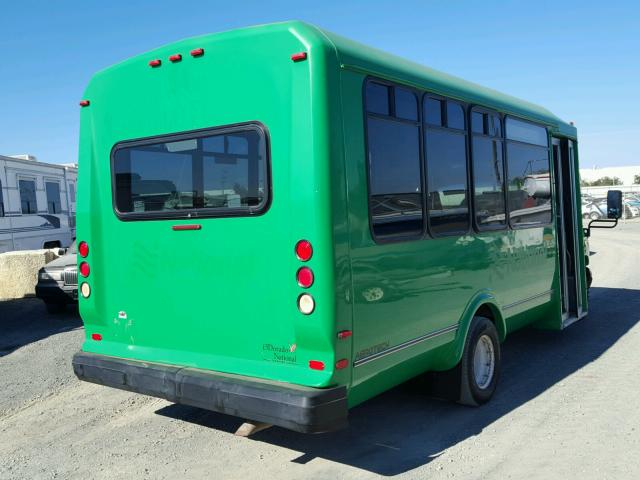 1FDXE45P76DB18234 - 2006 FORD ECONOLINE GREEN photo 4