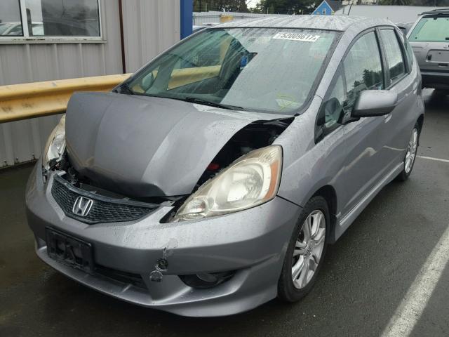 JHMGE8H41AC035537 - 2010 HONDA FIT SPORT GRAY photo 2