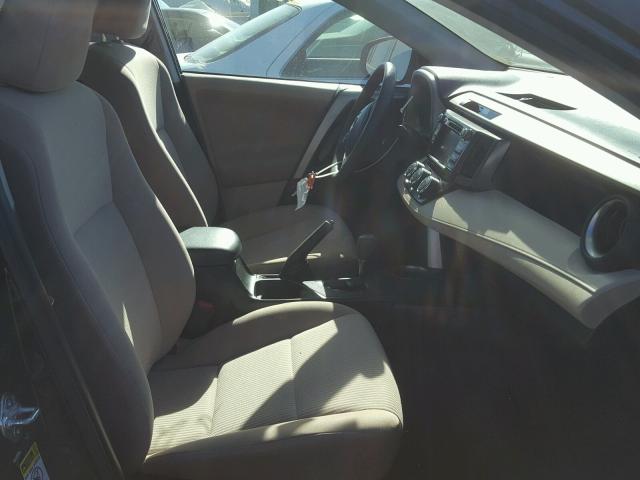 2T3BFREV0DW033002 - 2013 TOYOTA RAV4 LE Qara foto 5