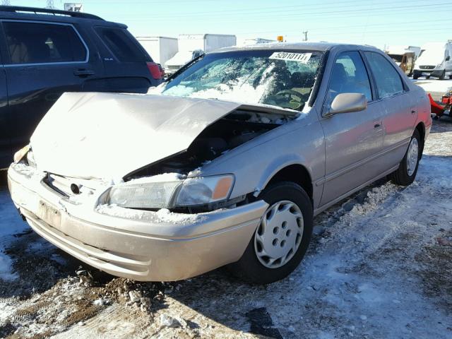 4T1BG28K2XU599519 - 1999 TOYOTA CAMRY CE BEIGE photo 2