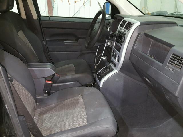 1J8FF47WX8D555366 - 2008 JEEP COMPASS SP BLACK photo 5