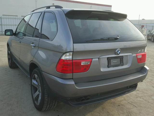 5UXFB53585LV11064 - 2005 BMW X5 4.4I GRAY photo 3