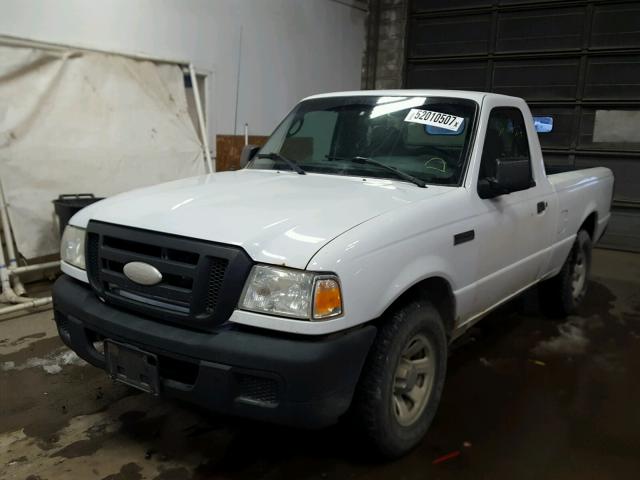 1FTYR10D37PA60390 - 2007 FORD RANGER WHITE photo 2