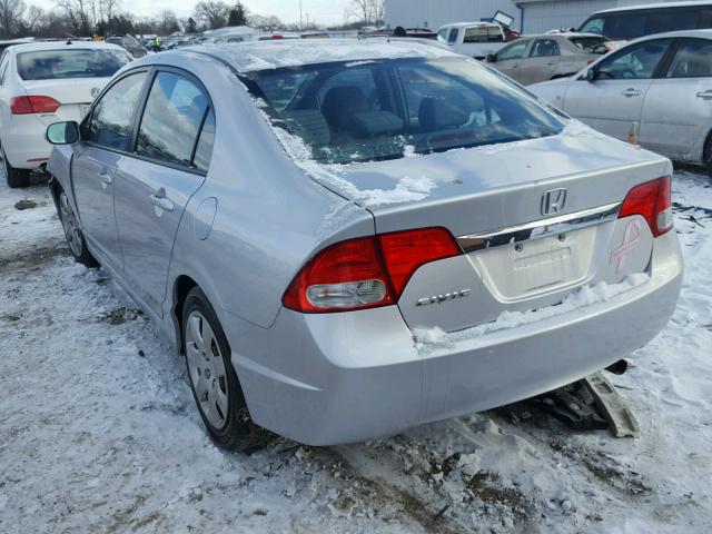 2HGFA1F58AH575106 - 2010 HONDA CIVIC LX SILVER photo 3