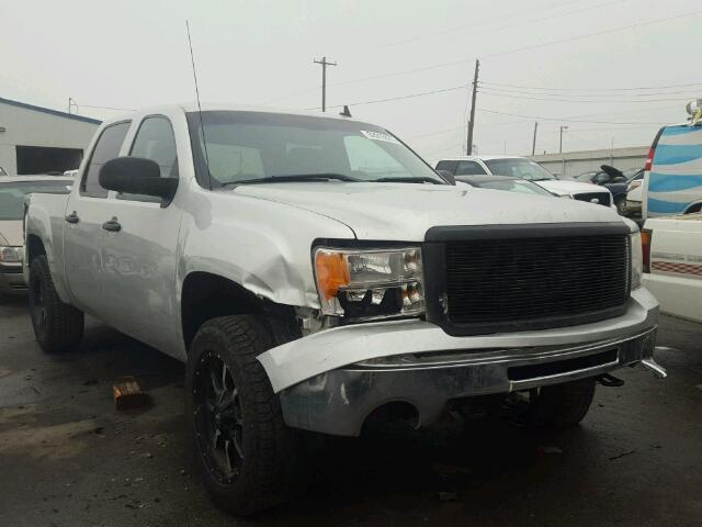 3GTP2VE36BG274777 - 2011 GMC SIERRA K15 SILVER photo 1