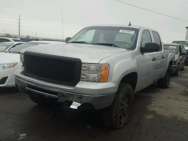 3GTP2VE36BG274777 - 2011 GMC SIERRA K15 SILVER photo 2