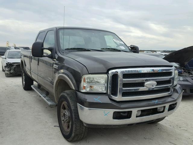 1FTSW31P16EA04574 - 2006 FORD F350 SRW S GREEN photo 1