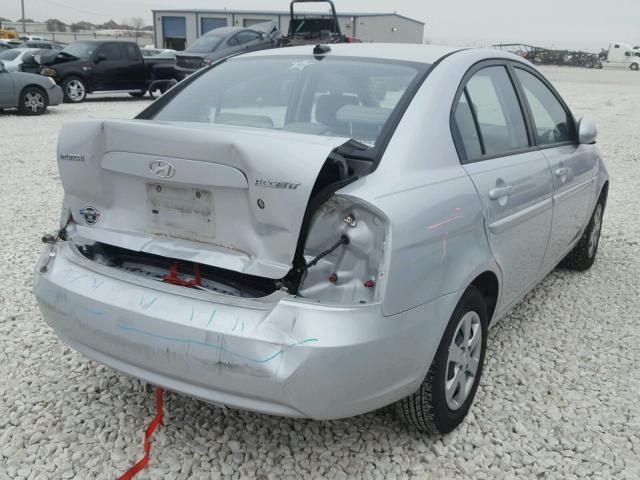 KMHCN46C59U296352 - 2009 HYUNDAI ACCENT GLS SILVER photo 4