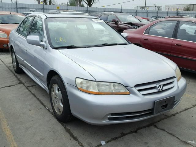 1HGCG16501A066367 - 2001 HONDA ACCORD EX SILVER photo 1