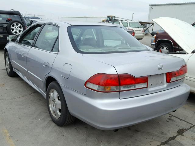 1HGCG16501A066367 - 2001 HONDA ACCORD EX SILVER photo 3