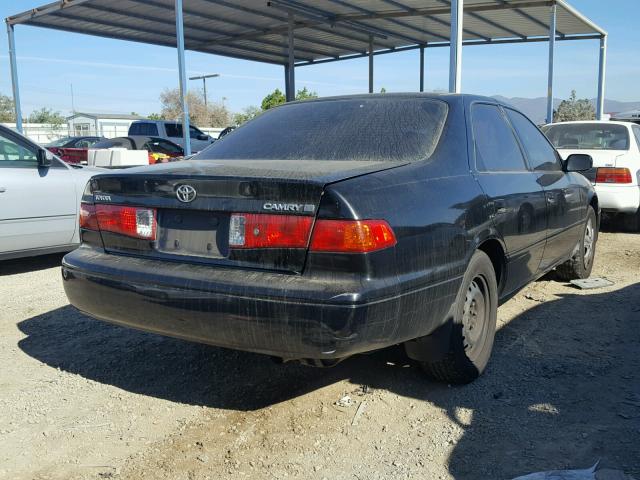 JT2BG22K210605906 - 2001 TOYOTA CAMRY CE BLACK photo 4