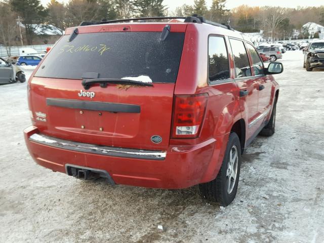 1J4HR48N55C665539 - 2005 JEEP GRAND CHER RED photo 4