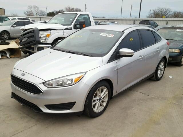 1FADP3F22FL347818 - 2015 FORD FOCUS SE SILVER photo 2