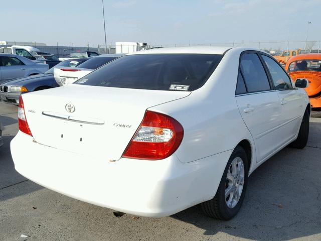 JTDBE30K640255531 - 2004 TOYOTA CAMRY LE WHITE photo 4