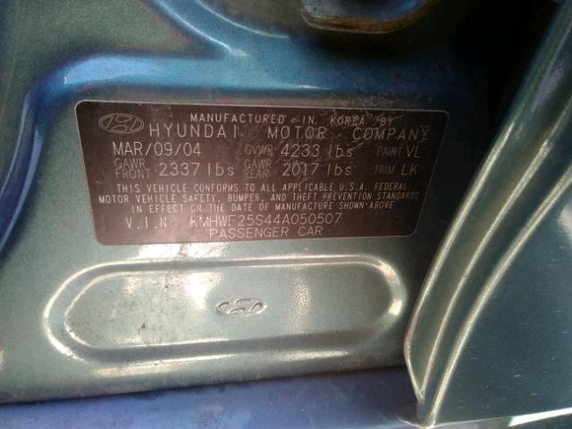 KMHWF25S44A050507 - 2004 HYUNDAI SONATA GL BLUE photo 10