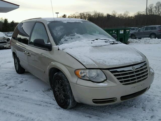 1A4GP44R56B751435 - 2006 CHRYSLER TOWN & COU BEIGE photo 1