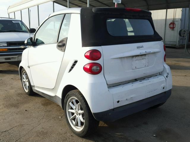WMEEK31X09K219931 - 2009 SMART FORTWO PAS 白色 照片 3