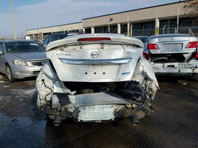 1N4AL3AP3DC275106 - 2013 NISSAN ALTIMA 2.5 WHITE photo 9