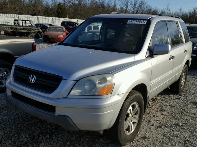 2HKYF18474H595405 - 2004 HONDA PILOT EX SILVER photo 2