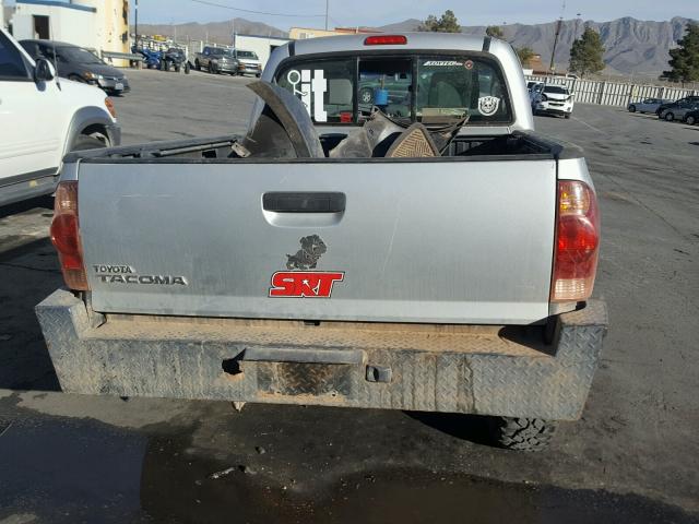 5TEPX42N87Z374313 - 2007 TOYOTA TACOMA SILVER photo 6