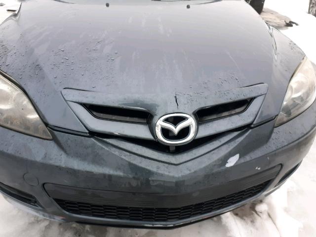 JM1BK34F581140845 - 2008 MAZDA 3 I GREEN photo 9