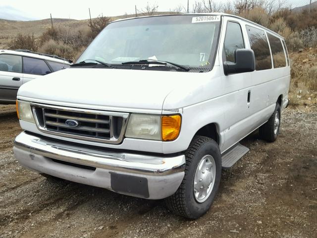 1FDSS31L33HA71336 - 2003 FORD ECONOLINE WHITE photo 2