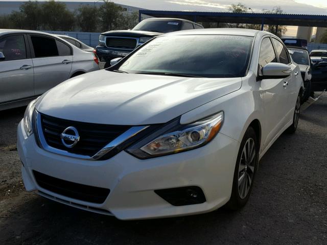 1N4AL3AP2HC198122 - 2017 NISSAN ALTIMA 2.5 WHITE photo 2