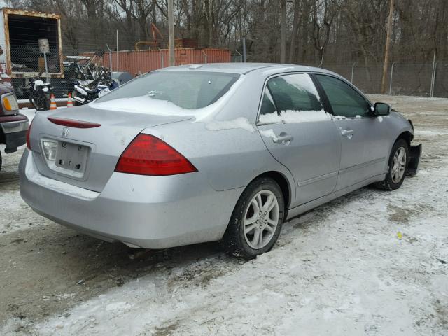 1HGCM56887A094064 - 2007 HONDA ACCORD EX SILVER photo 4