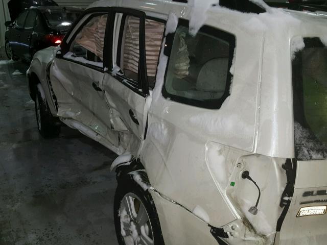 JF2SHABC5CH411822 - 2012 SUBARU FORESTER 2 WHITE photo 9