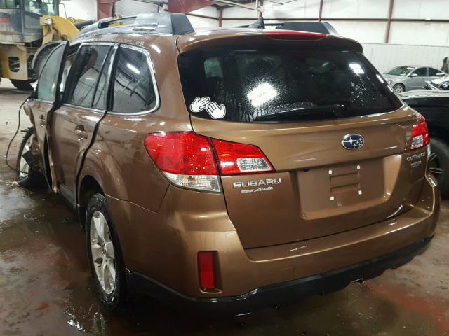 4S4BRELCXC2244843 - 2012 SUBARU OUTBACK 3. BROWN photo 3