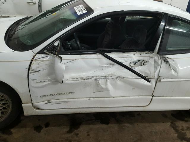 1G2WP12K0XF287409 - 1999 PONTIAC GRAND PRIX WHITE photo 9