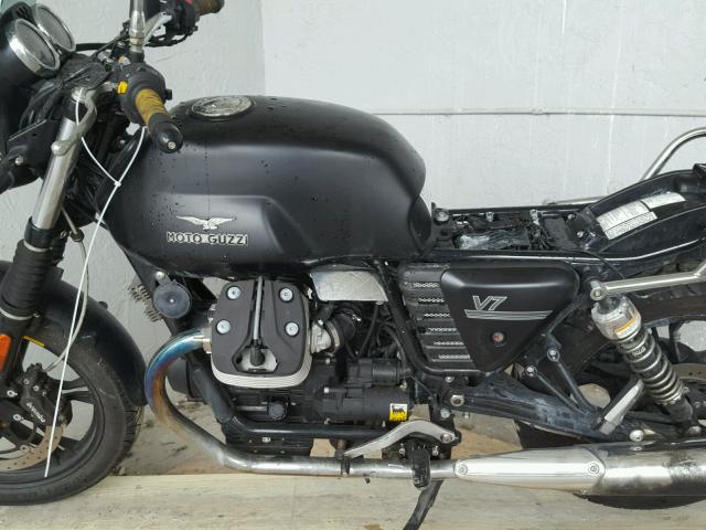 ZGULWU007DM200033 - 2013 MOTO GUZZI V7 CLASSIC BLACK photo 9