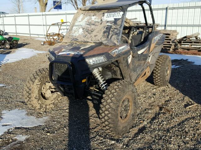 3NSVDR993HF789613 - 2017 POLARIS RZR XP 100 GOLD photo 2