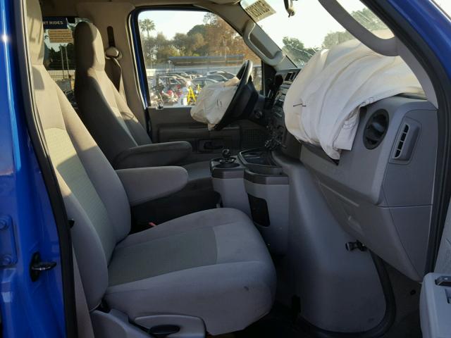 1FMNE3BL0EDA57598 - 2014 FORD ECONOLINE BLUE photo 5