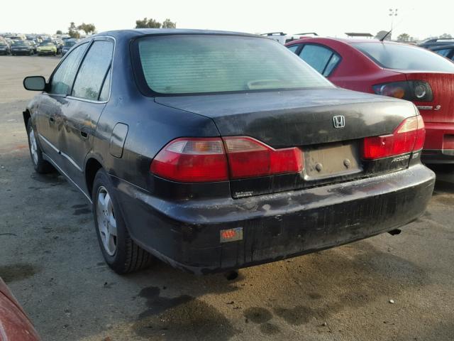 1HGCG1657WA001619 - 1998 HONDA ACCORD EX BLACK photo 3