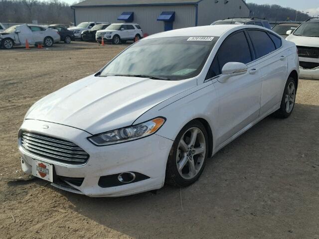 3FA6P0H74GR311292 - 2016 FORD FUSION SE WHITE photo 2