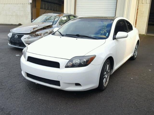 JTKDE167290277994 - 2009 TOYOTA SCION TC WHITE photo 2