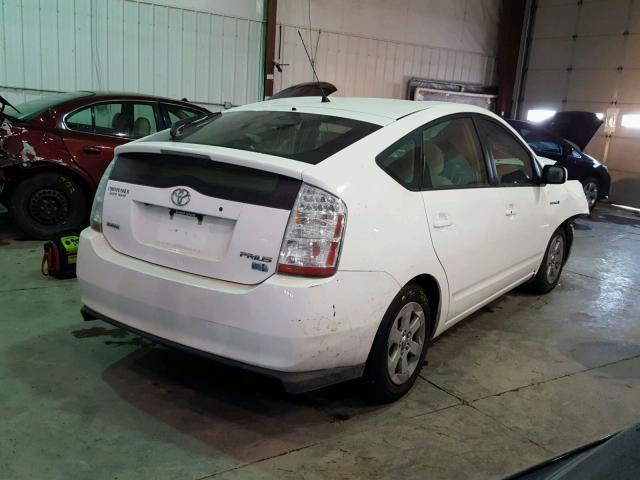 JTDKB20U397872288 - 2009 TOYOTA PRIUS WHITE photo 4