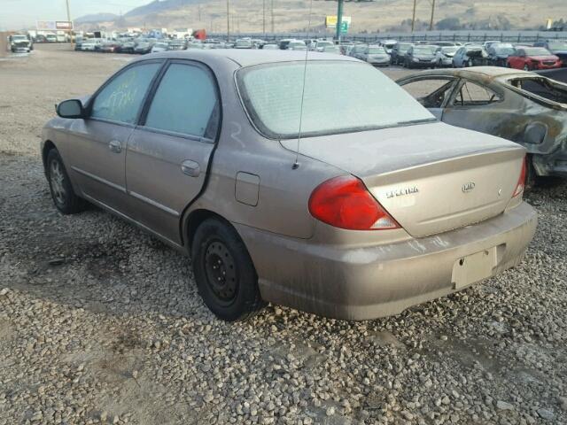 KNAFB121835297720 - 2003 KIA SPECTRA BA TAN photo 3