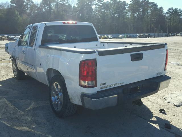 2GTEC290391127595 - 2009 GMC SIERRA C15 WHITE photo 3