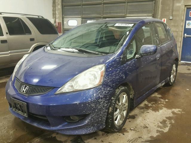 JHMGE8G48AS018659 - 2010 HONDA FIT SPORT BLUE photo 2