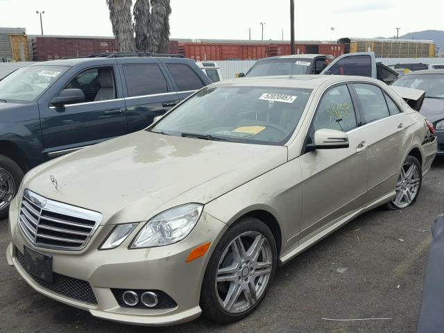 WDDHF5GB4AA091930 - 2010 MERCEDES-BENZ E 350 BEIGE photo 2